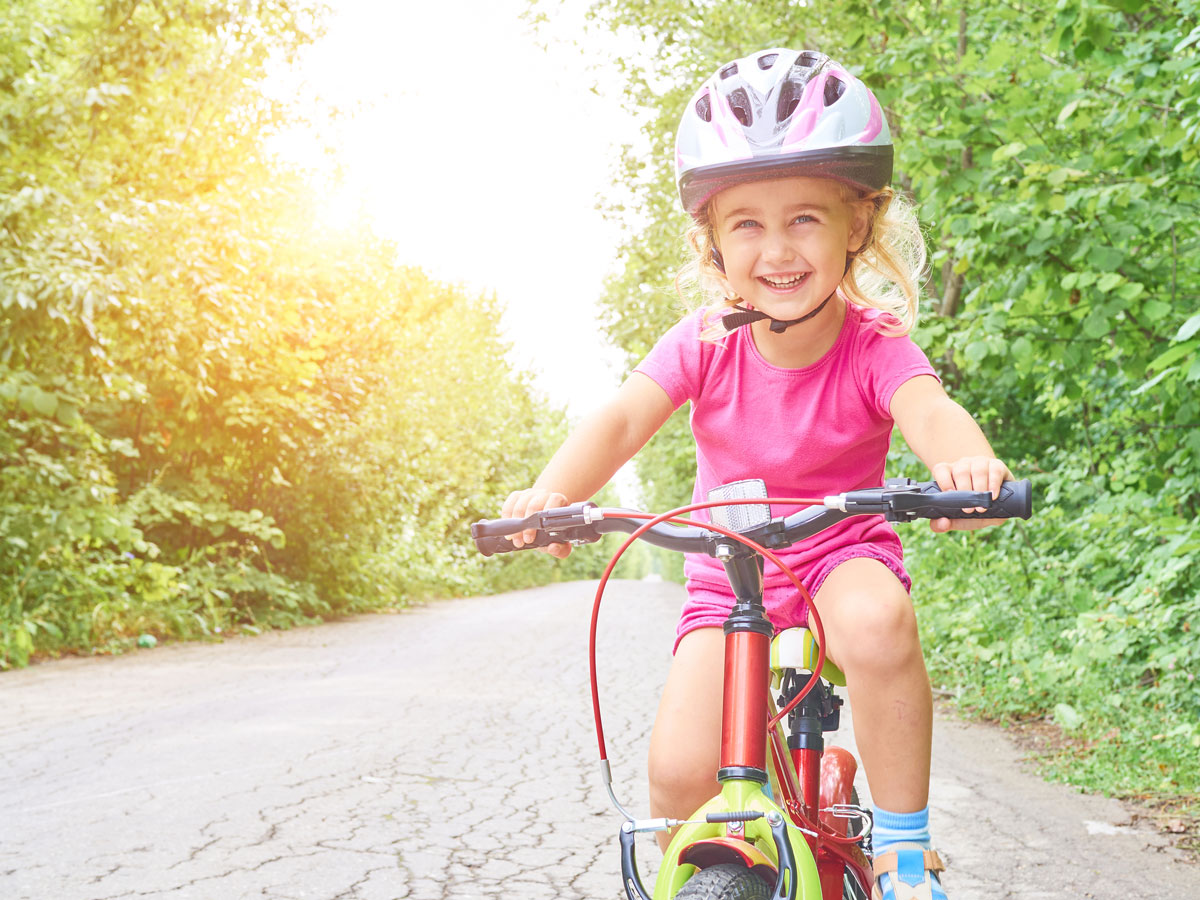 Fahrradhelm kaufen, Sicherheitsstandards, DIN Norm für Kleinkinder